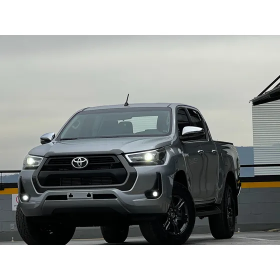 Toyota Hilux 2.4 Diesel Srv 4x4 At