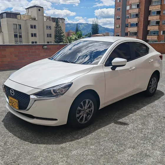 Mazda 2 2024 1.5 Touring Sedan