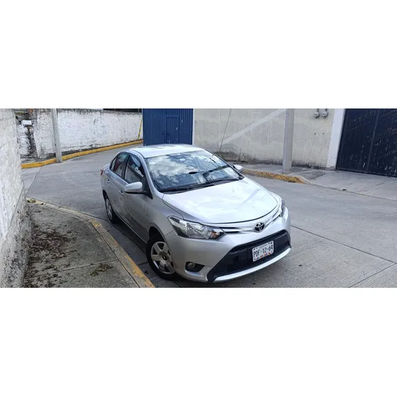 Toyota Yaris 1.5 5p S At Cvt