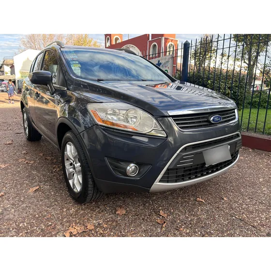 Ford Kuga 2.5 Titanium At 4x4 L (ku02)