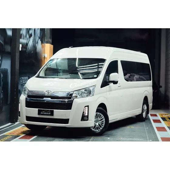 Toyota Hiace 2.8 Tdi Commuter 6at 14a