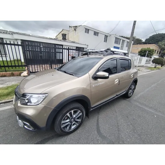 Renault Stepway 1.6 Dynamique / Intens Automática