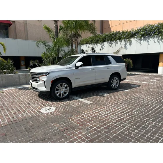 Chevrolet Tahoe 6.2 High Country 4x4 At