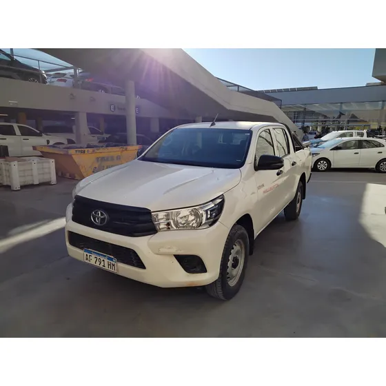 Toyota Hilux Pick-up 2.4 Cd Dx 150cv 4x4