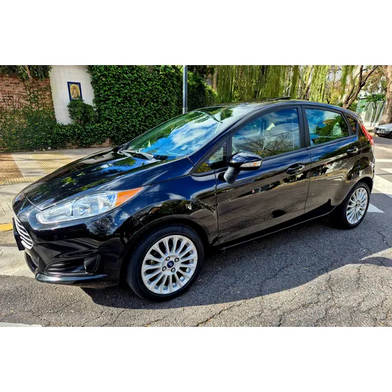 Ford Fiesta Kinetic 1.6 Se Plus Powershift 120cv