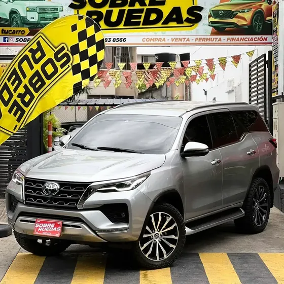 Toyota Fortuner 2023 2.8l