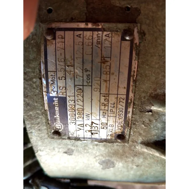 Motor Eléctrico Trifásico 5.5 Hp Operativo (usado) Oferta