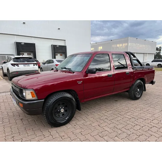 Toyota Hilux 2.8 D/cab 4x2 D