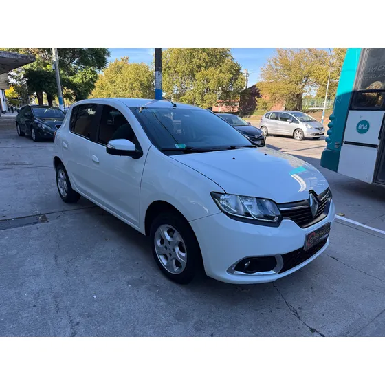 Renault Sandero 1.6 Privilege 105cv