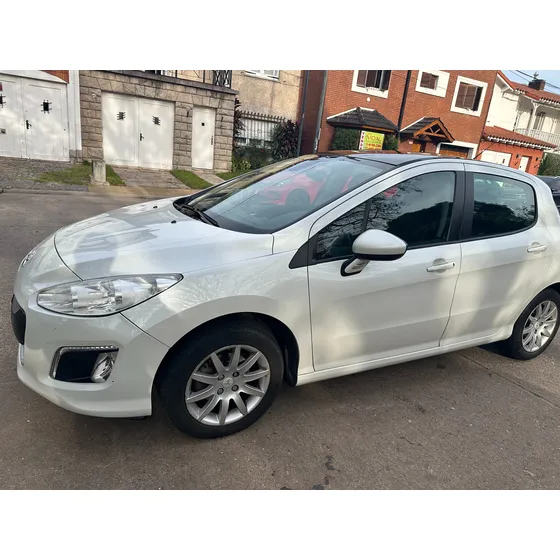 Peugeot 308 1.6 Allure Nav 115cv
