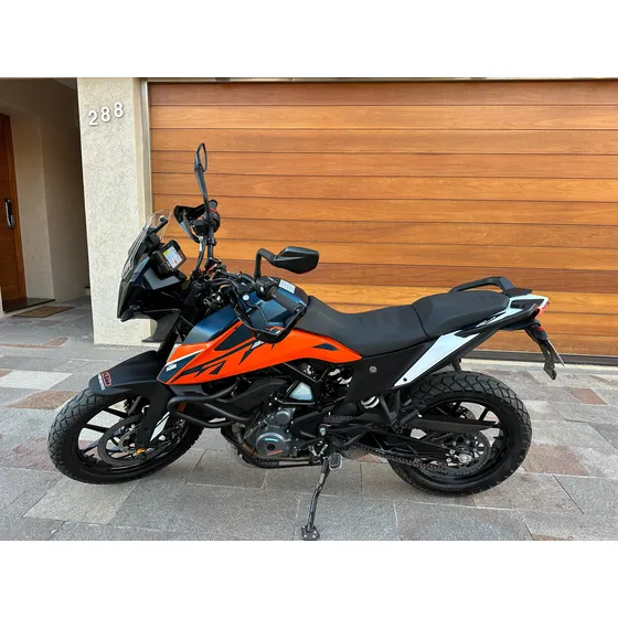 Unico Dueño. Solo 3180 Km. Inmaculada. Vdo Ktm Adventure 390