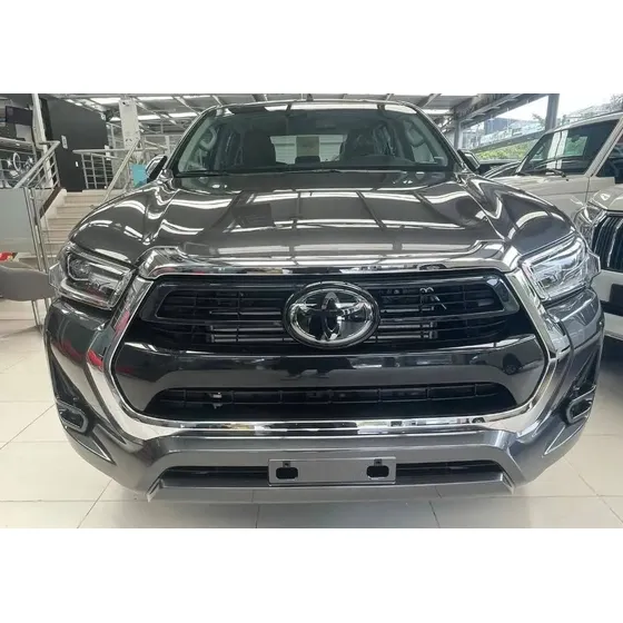 Toyota Hilux 2027 2.8