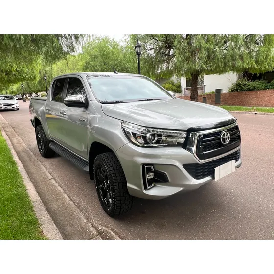 Toyota Hilux Pick-up 2.8 Cd Srx 177cv 4x4 At