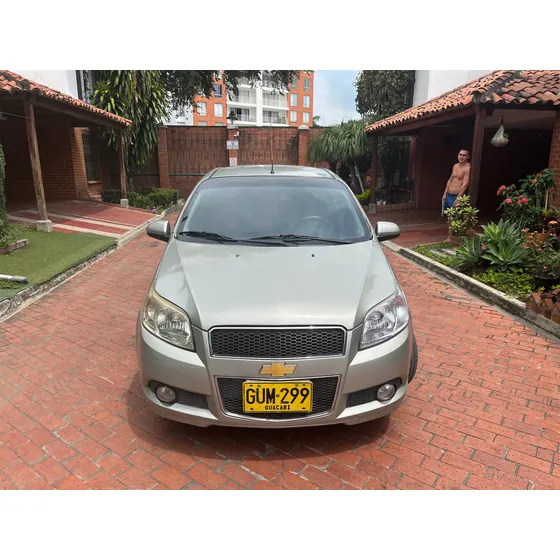 Chevrolet Aveo Emotion 1.6 Gt