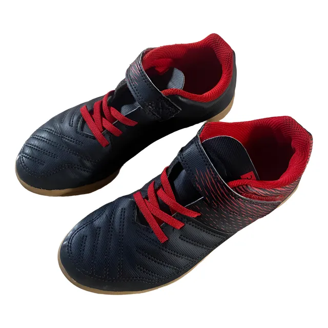 Zapatos Para Fútbol Sala Lisos Marca Kipsta Talla 34 -usados