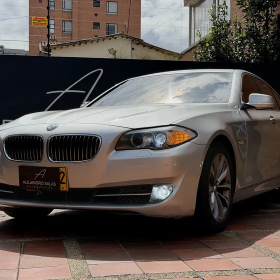 BMW Serie 5 2013 2.0 520i F10