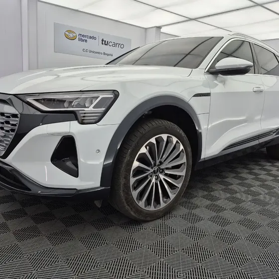 Audi Q8 E-tron 2024 0.0 50 Quattro Advance