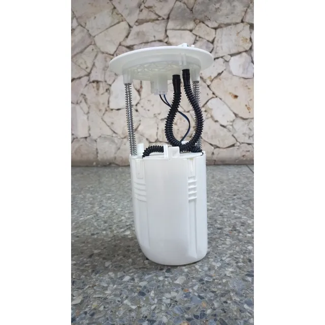 Bomba De Gasolina Hilux Kavak Fortuner Sin Flotante 