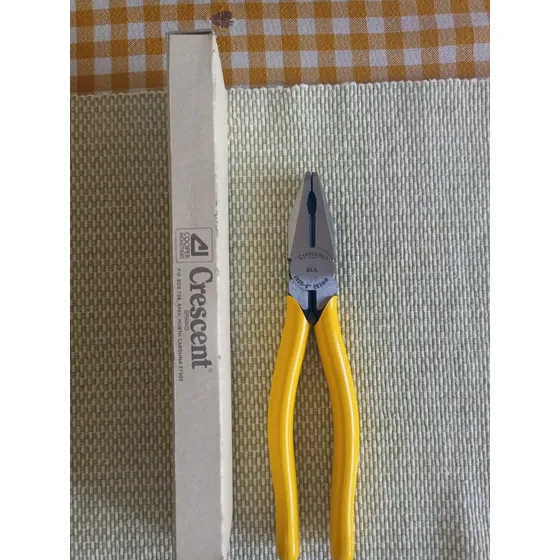 Alicate De Electricista Crescent 8'' 203mm
