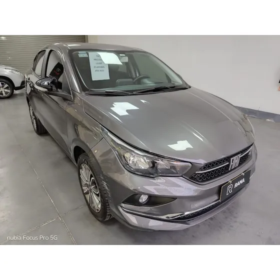 Fiat Cronos 1.8 16v Precision