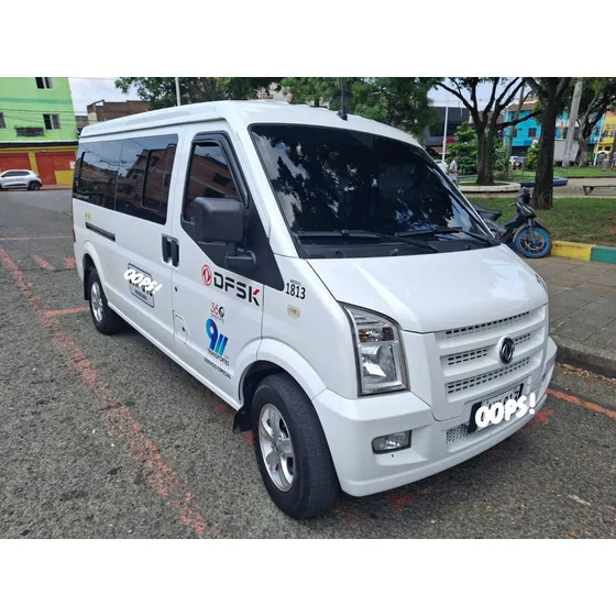 Dfsk C37 2024 Dfm Van Pasajeros