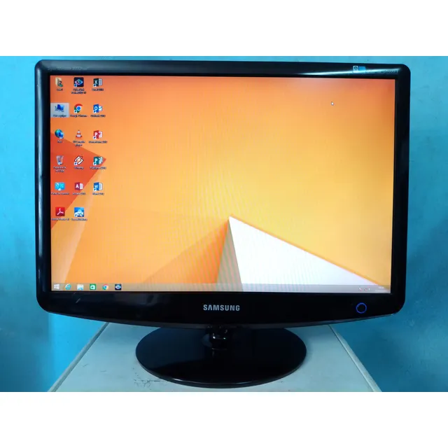 Monitor 22¨ Vga/dvi/hdmi Opc. 2232bw Samsung --- 19¨,20,¨24¨