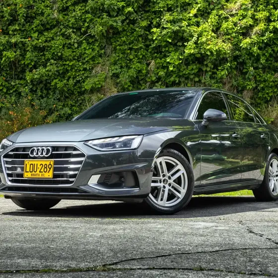 Audi A4 2024 2.0 40 Tfsi Advance Stronic Mhev