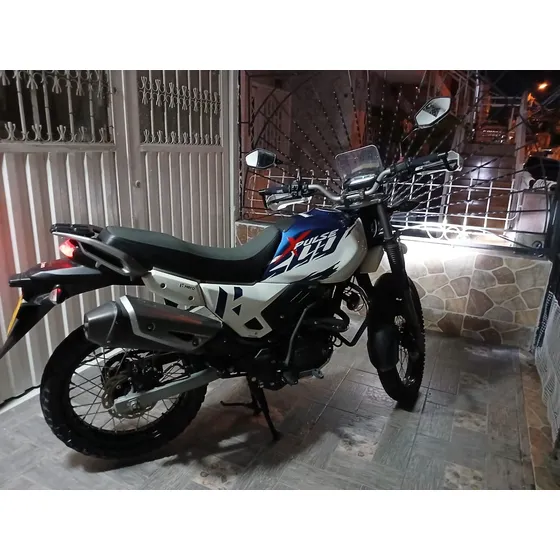 Hero Advance Xpulse 200 Fi