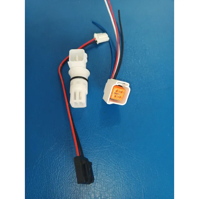 Conector Bomba Gasolina Mazda Bt50 Kit