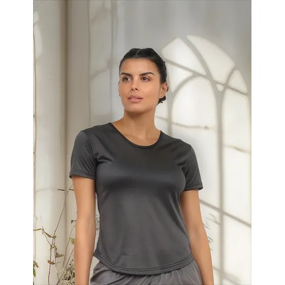 Camiseta Gonew Dry Touch Fast Feminina - Preto