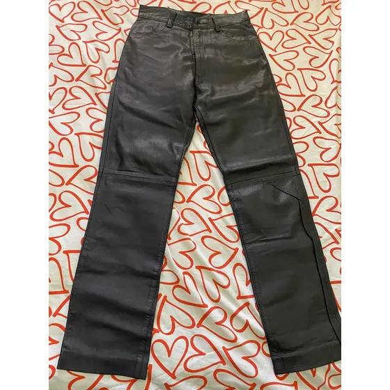 Pantalón De Cuero Dama Importado Talla Xs. Usado.