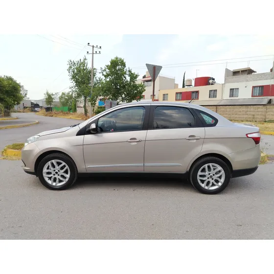 Dodge Vision 1.6 At
