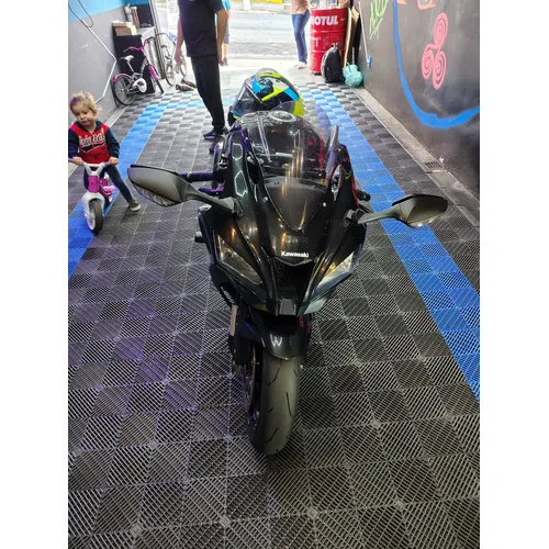 Kawasaki Ninja Zx-10r Ktr 2025 | MercadoLivre