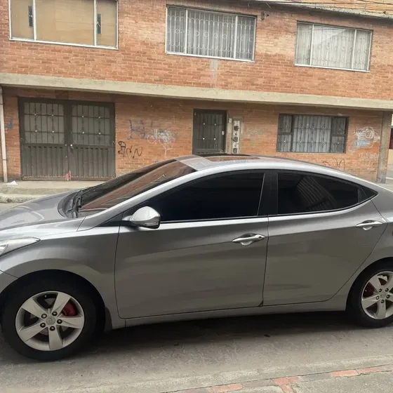 Hyundai Elantra 2013 1.8 Gls