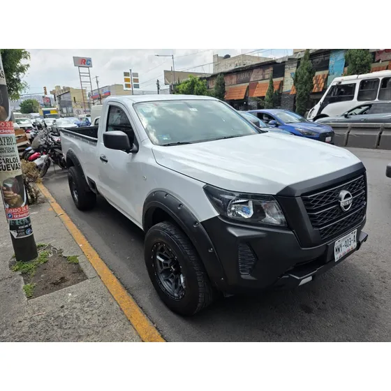 Nissan Np300 2.5 Pick Up Mt Ac
