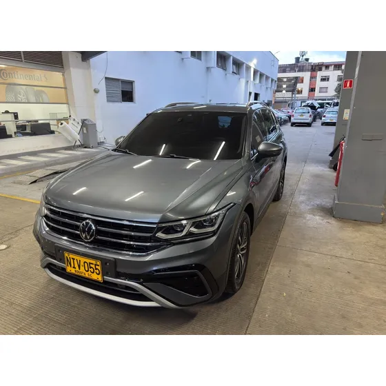 Volkswagen Tiguan 2.0 Elegance Dsg