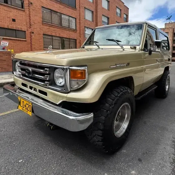 Toyota Land Cruiser 1994 4.5 Fzj75 Macho
