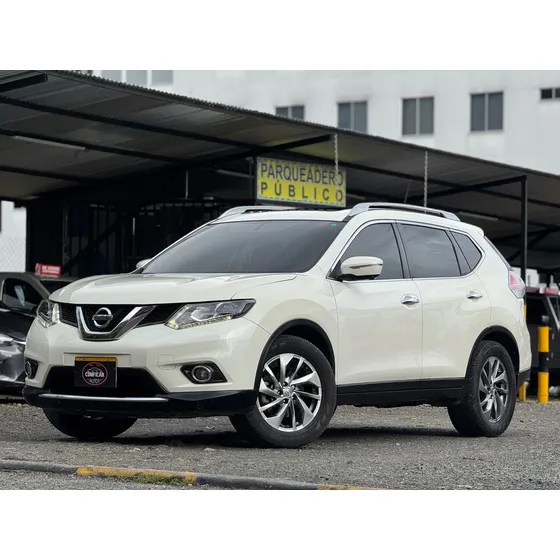Nissan X-trail 2.5 Exclusive