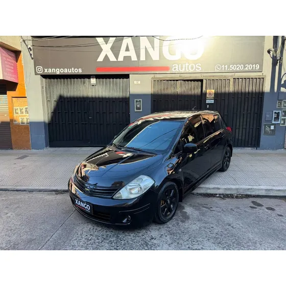 Nissan Tiida 1.8 Acenta