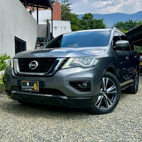 Nissan Pathfinder 2017 3.5 R52 Exclusive Plus