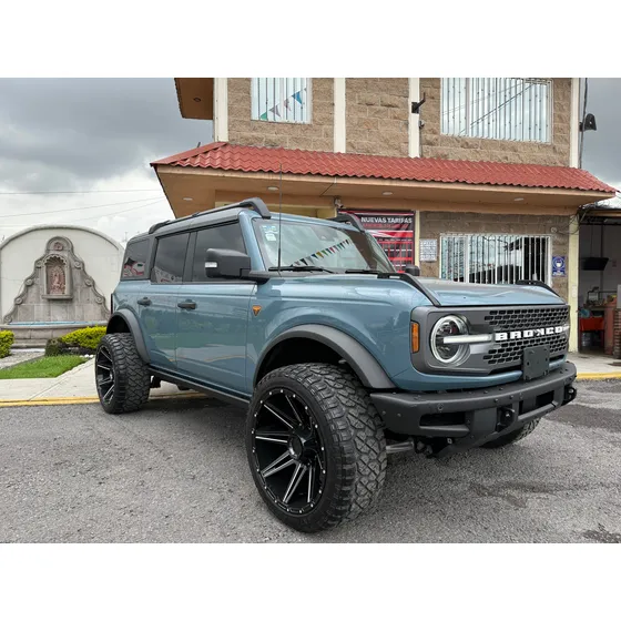 Ford Bronco Badlands 2.3