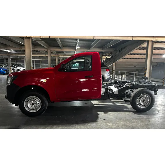 Nissan Np300 2.5 Chasis Cabina Mt Ac