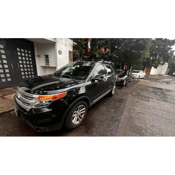 Ford Explorer 3.5 Xlt Base Mt