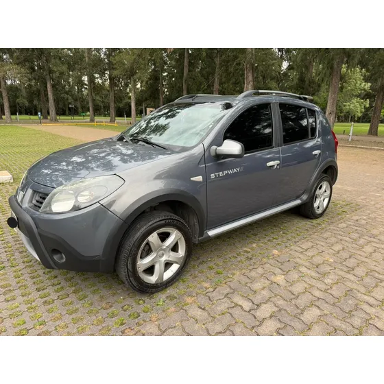 Renault Sandero Stepway 1.6 Confort 105cv