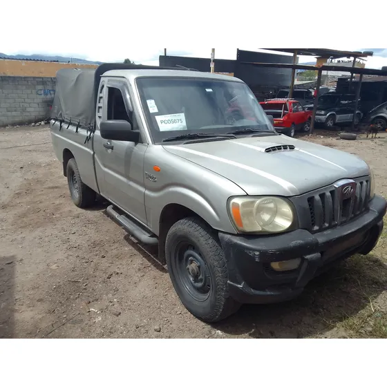 Mahindra 220 4x2