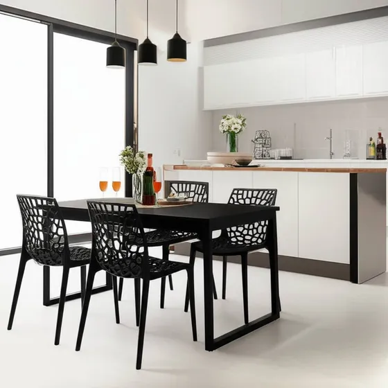 Mesa De Jantar Com 4 Cadeiras Gruvyer