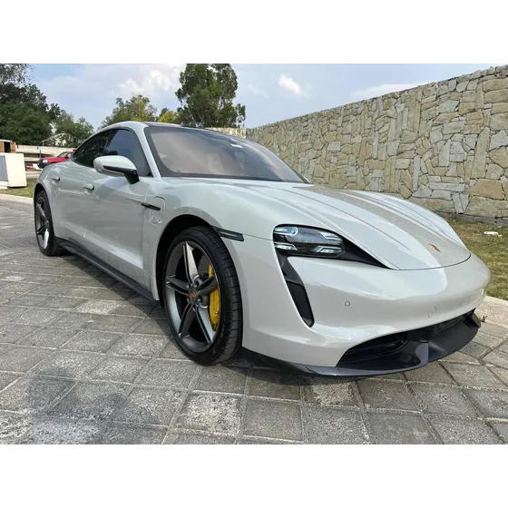 Porsche Taycan Porsche Taycan Turbo S