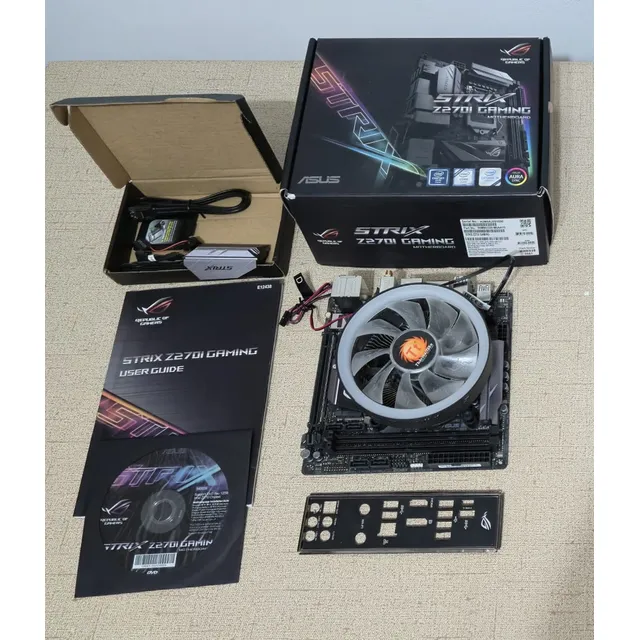 Intel Core I7 7700k + Cooler + Mother Asus Mini Itx