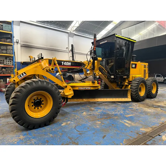 Motoniveladora Caterpillar 140h Americana Con Ripper