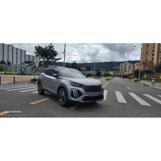 Peugeot 2008 1.2 Gt